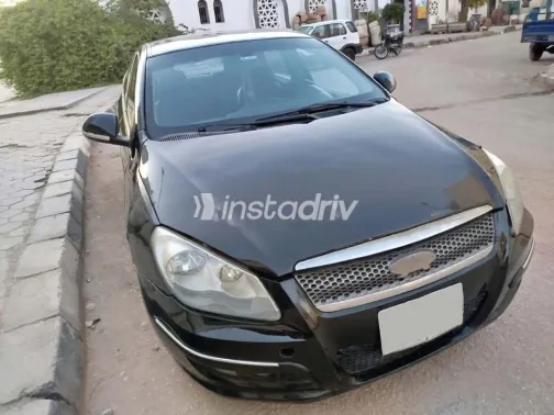 اسبيرانزا M11 2011 أسود مستعملة للبيع - 10