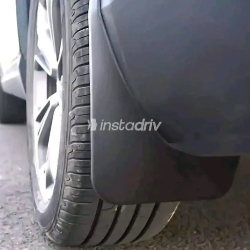 تويوتا كورولا 2015 رمادي غامق مستعملة للبيع - 9