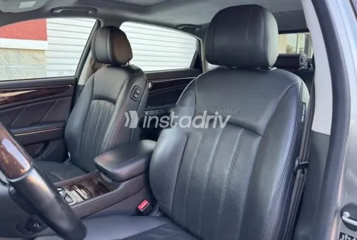 Hyundai Centennial 2013 Gray Used for Sale - 5