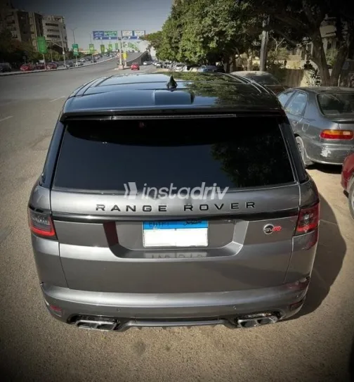 Land Rover Range Rover Sport 2017 Gray Used for Sale - 3