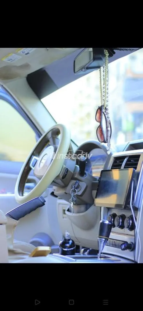 Jeep Liberty 2010 Black Used for Sale - 9