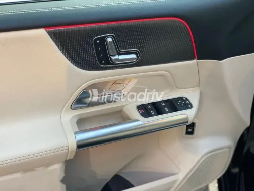 مرسيدس B 180 2020 أسود مستعملة للبيع - 8