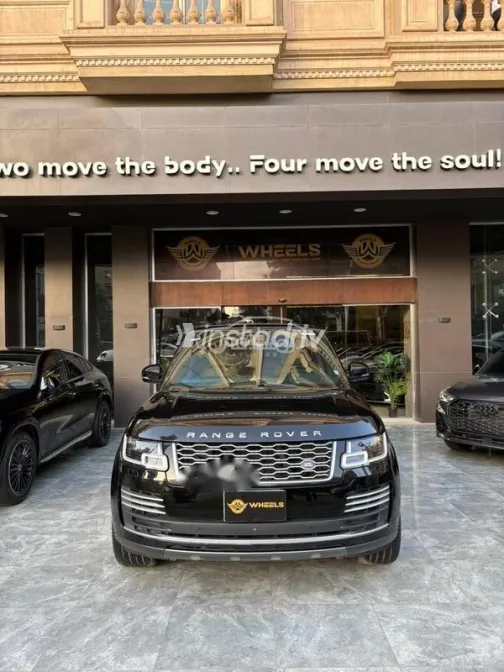 Land Rover Range Rover Vogue 2020 Black Used for Sale - 2