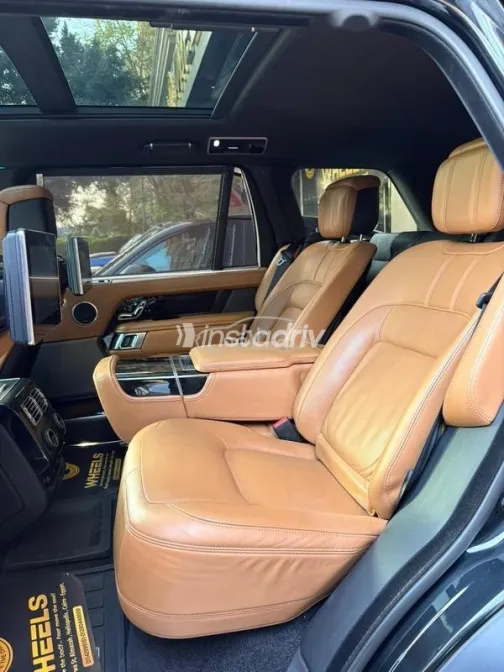 Land Rover Range Rover Vogue 2020 Black Used for Sale - 5