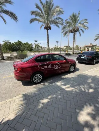 فيات تيبو 2020 أحمر غامق مستعملة للبيع