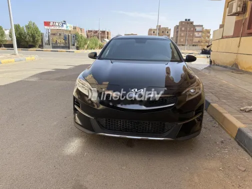 Kia Xceed 2022 Black Used for Sale - 5