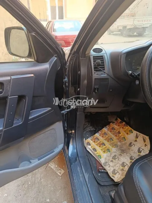 Daihatsu Terios 2016 White Used for Sale - 10