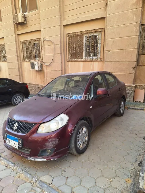 سوزوكى Sx 4 2009 أبيض مستعملة للبيع - 2