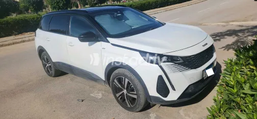 بيجو 5008 2024 أبيض مستعملة للبيع - 4