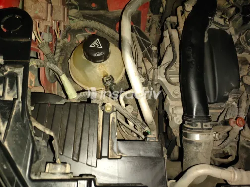 Citroën C5 Aircross 2021 White Used for Sale - 1