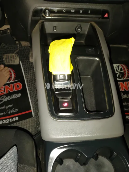 Citroën C5 Aircross 2021 White Used for Sale - 8