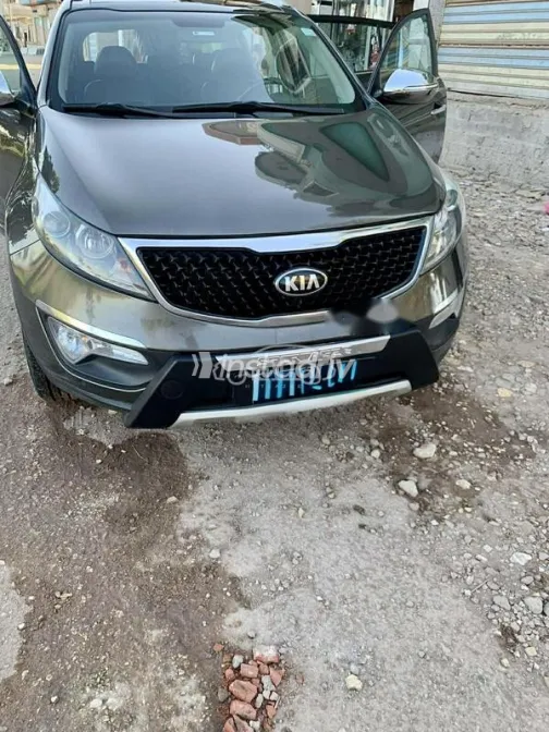 Kia Sportage 2015 Gray Used for Sale - 2