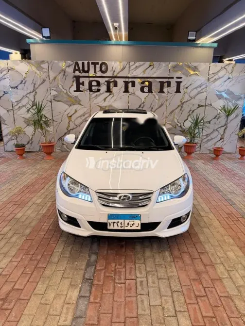 هيونداي إلنترا 2020 أبيض مستعملة للبيع - 1