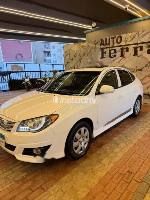 هيونداي إلنترا 2020 أبيض مستعملة للبيع - 3