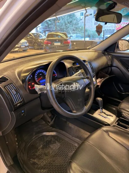 هيونداي إلنترا 2020 أبيض مستعملة للبيع - 10