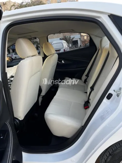 شانجان ألسفن 2024 أبيض مستعملة للبيع - 5