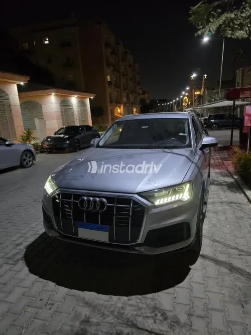 اودي Q7 2021 أبيض مستعملة للبيع - 1