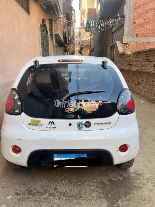 Geely Pandino 2015 White Used for Sale - 1