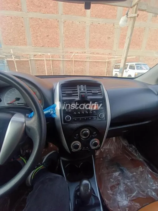 Nissan Sunny 2020 Black Used for Sale - 4