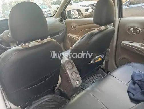 نيسان صنى 2013 أسود مستعملة للبيع - 10