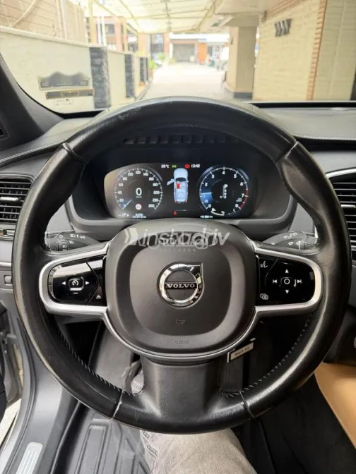 فولفو XC90 2021 فضي مستعملة للبيع - 7