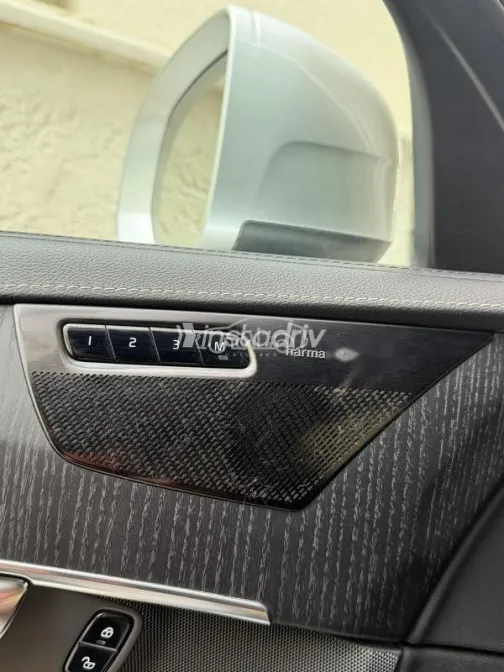 فولفو XC90 2021 فضي مستعملة للبيع - 10