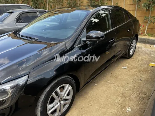 Renault Megane 2019 White Used for Sale - 1