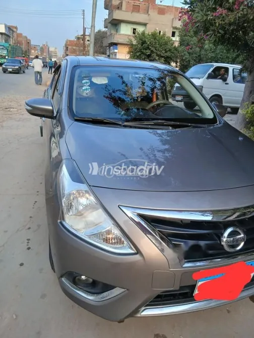 Nissan Sunny 2021 Gray Used for Sale - 8