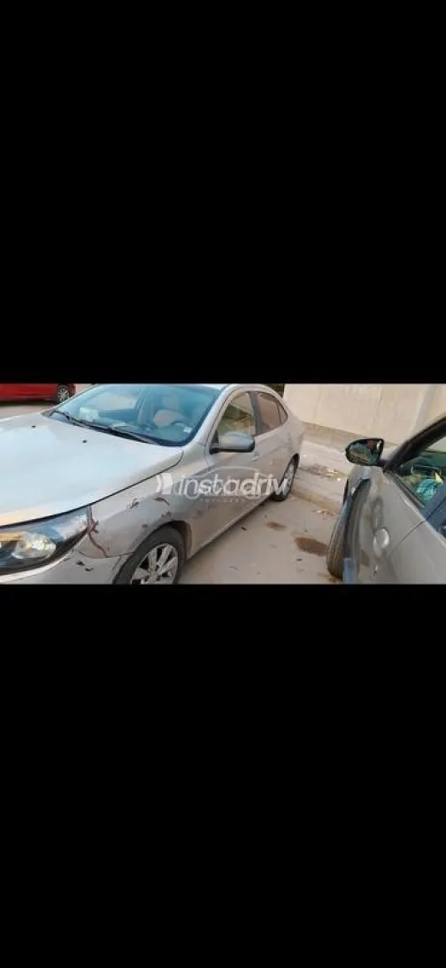 شيفروليه أوبترا 2017 أبيض مستعملة للبيع - 8