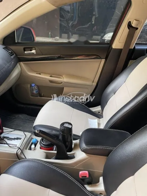 Mitsubishi Lancer EX Shark 2015 Red Used for Sale - 8