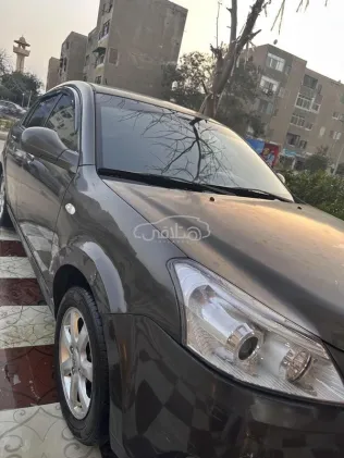 شيرى انفى 2017 أبيض مستعملة للبيع