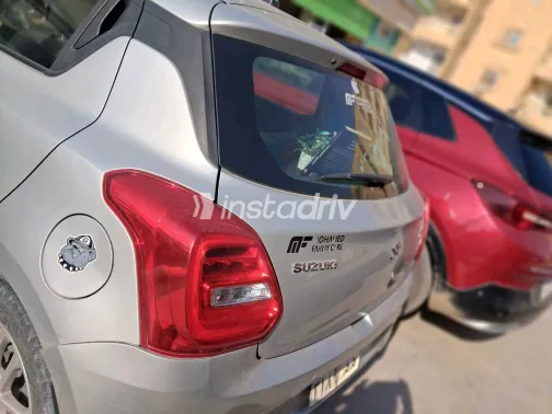 سوزوكى سويفت 2021 أبيض مستعملة للبيع - 4