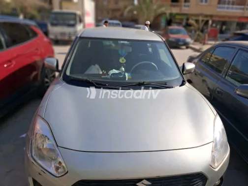 سوزوكى سويفت 2021 أبيض مستعملة للبيع - 9