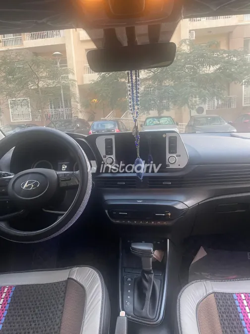 Hyundai Bayon 2022 White Used for Sale - 4