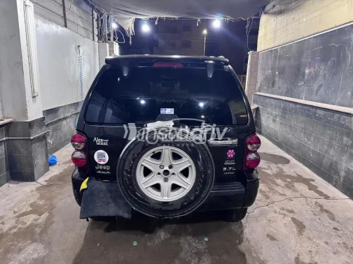 Jeep Liberty 2005 Black Used for Sale - 6
