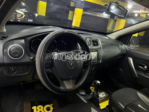 رينو سانديرو  ( ستيب  واى ) 2015 أسود مستعملة للبيع - 2