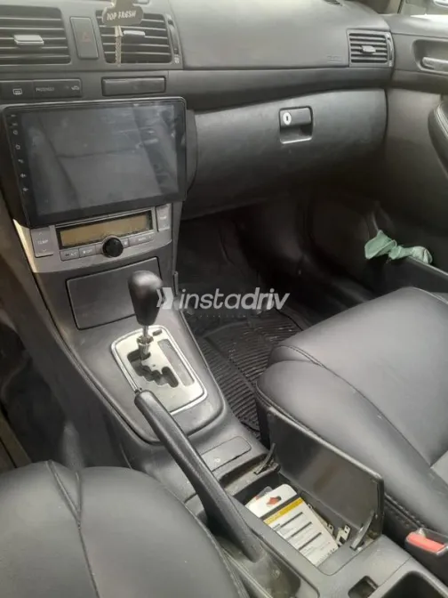 تويوتا أفنسيس 2006 أخضر غامق مستعملة للبيع - 5