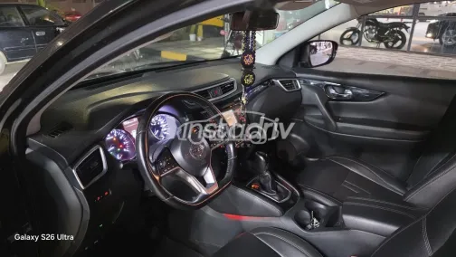 Nissan Qashqai 2019 White Used for Sale - 2