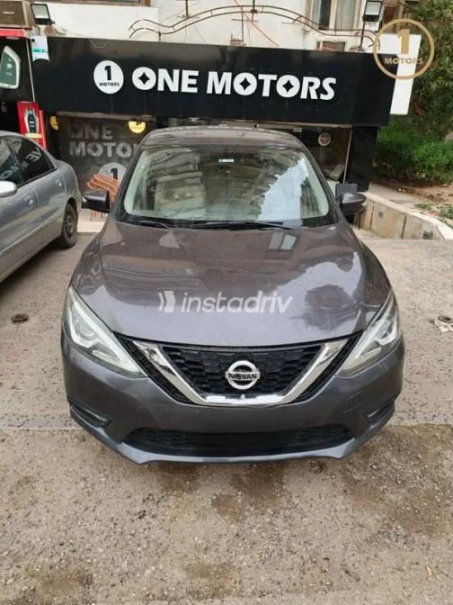 نيسان سنترا 2019 أبيض مستعملة للبيع - 1