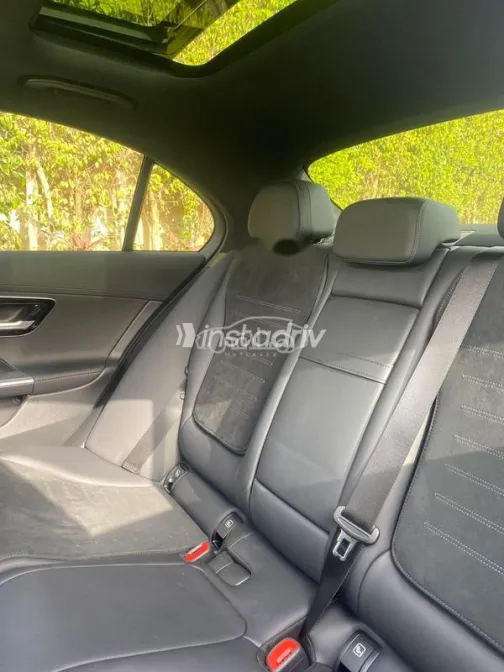 مرسيدس C 180 2025 أزرق غامق مستعملة للبيع - 10