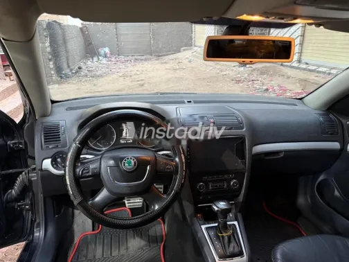 سكودا فانتازيا 2011 أسود مستعملة للبيع - 6