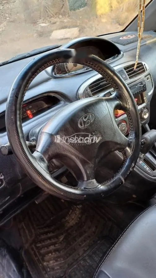 Hyundai Matrix 2010 Blue Used for Sale - 3