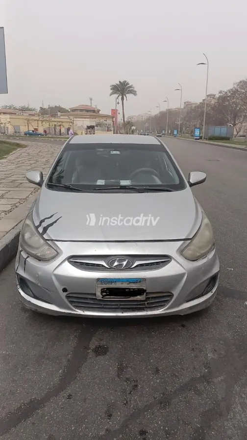 Hyundai Accent 2012 White Used for Sale - 2