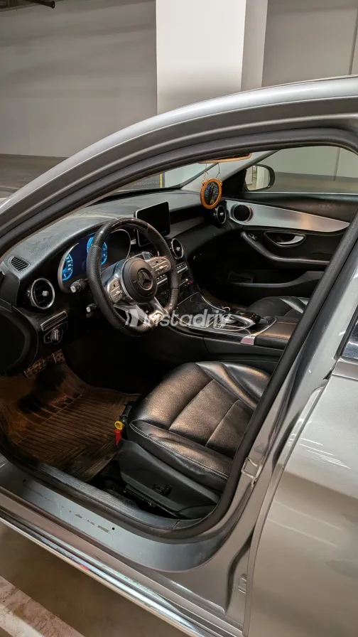 Mercedes C 180 2015 White Used for Sale - 4