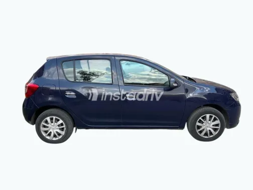 رينو سانديرو 2017 أبيض مستعملة للبيع - 2