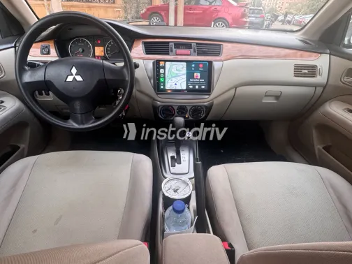 Mitsubishi Lancer 2011 White Used for Sale - 1