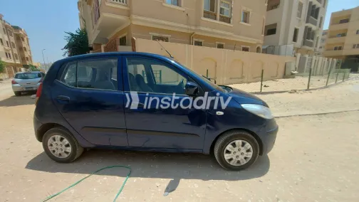 هيونداي I10 2010 أبيض مستعملة للبيع - 2