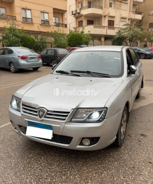 بروتون واجا 2009 أبيض مستعملة للبيع - 5