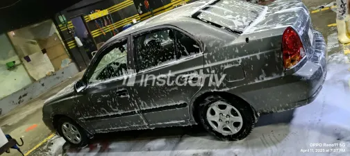 Hyundai Verna 2011 White Used for Sale - 3