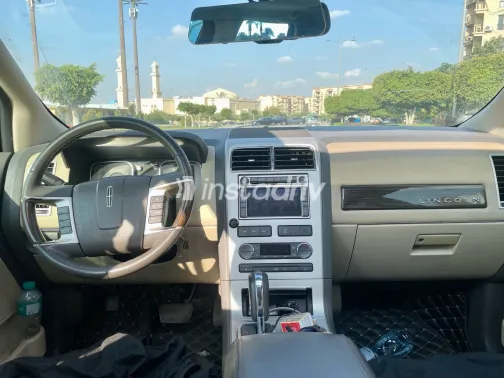 Lincoln Aviator 2008 White Used for Sale - 5